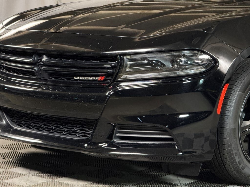 2023 Dodge Charger SXT photo 2