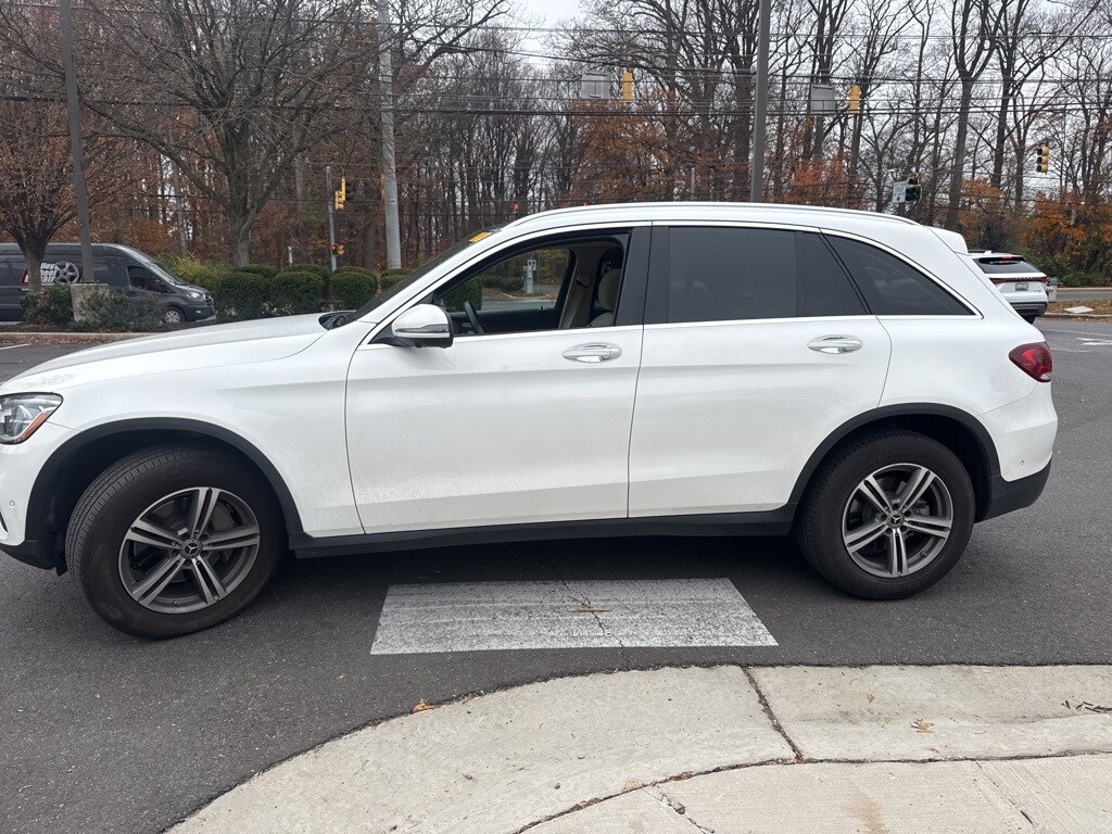 2020 Mercedes Benz GLC 300 4MATIC photo 4