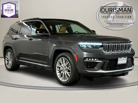 2022 Jeep Grand Cherokee Summit SUV