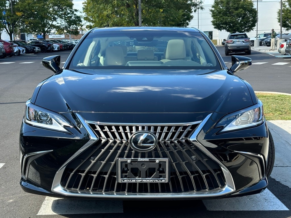 Used 2023 Lexus ES Hybrid 300h with VIN 58ADA1C1XPU030431 for sale in Rockville, MD