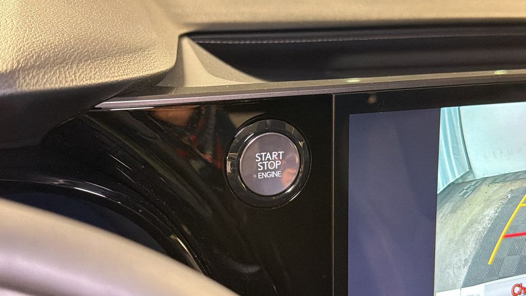2025 Lexus RX 350 - Photo 28