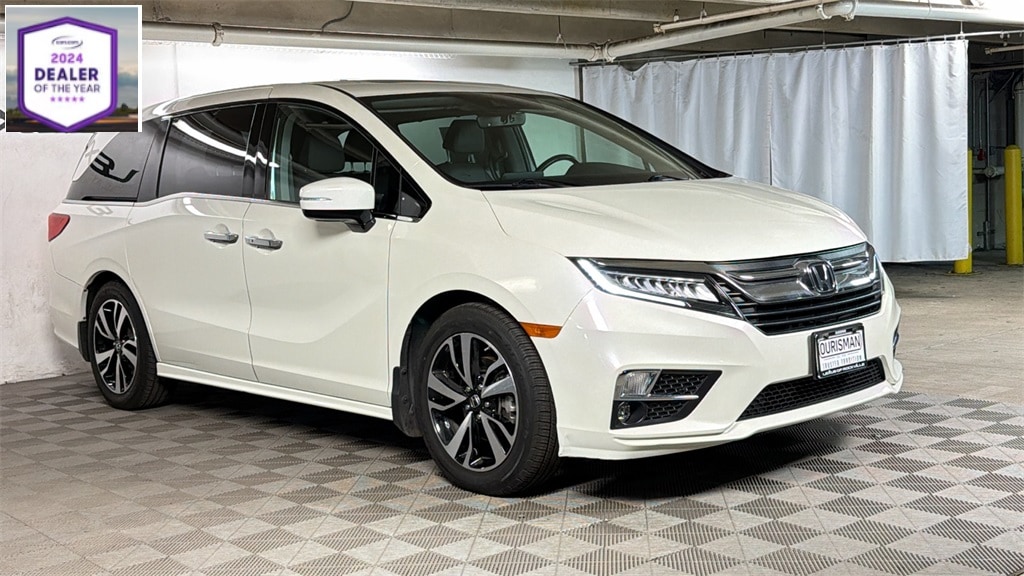2019 Honda Odyssey Elite's photo