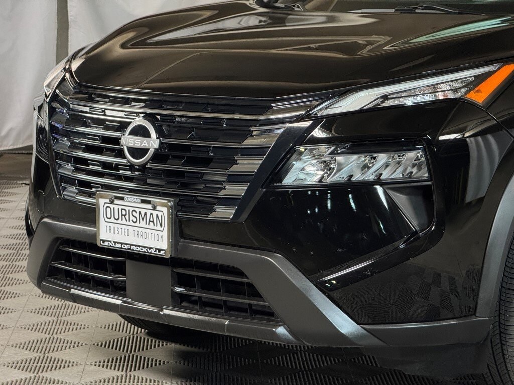 2024 Nissan Rogue S photo 3