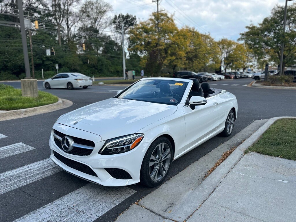 2019 Mercedes Benz C 300 photo 3