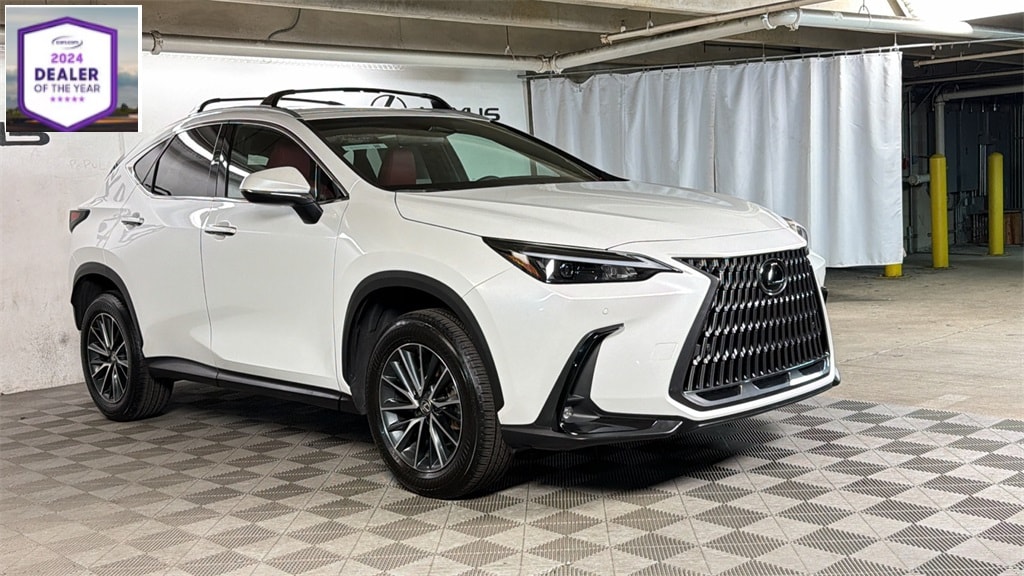 2025 Lexus NX Base's photo