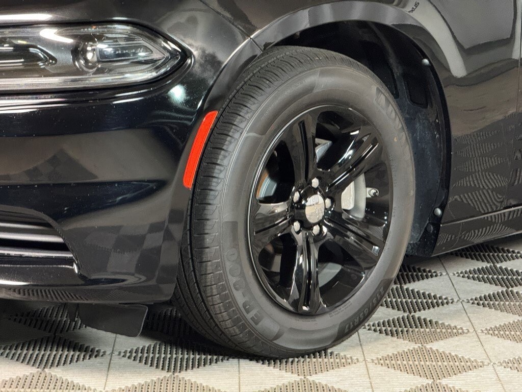 2023 Dodge Charger SXT photo 3
