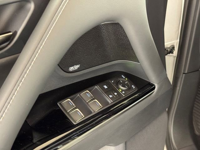 2025 Lexus LX 700h Luxury - Photo 25