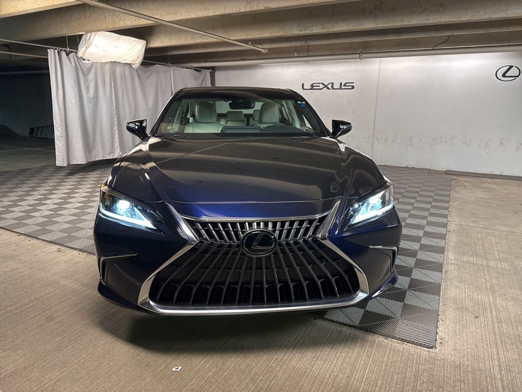 Certified 2025 Lexus ES 350 Sedan
