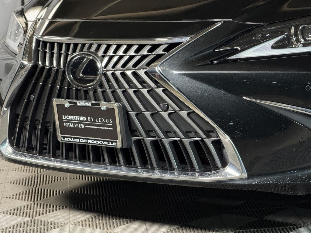 2023 Lexus ES 350 photo 3