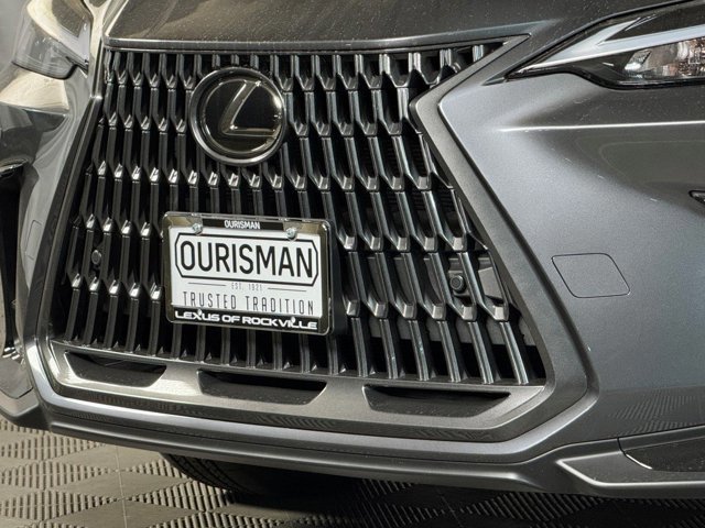2026 Lexus NX 350 photo 3