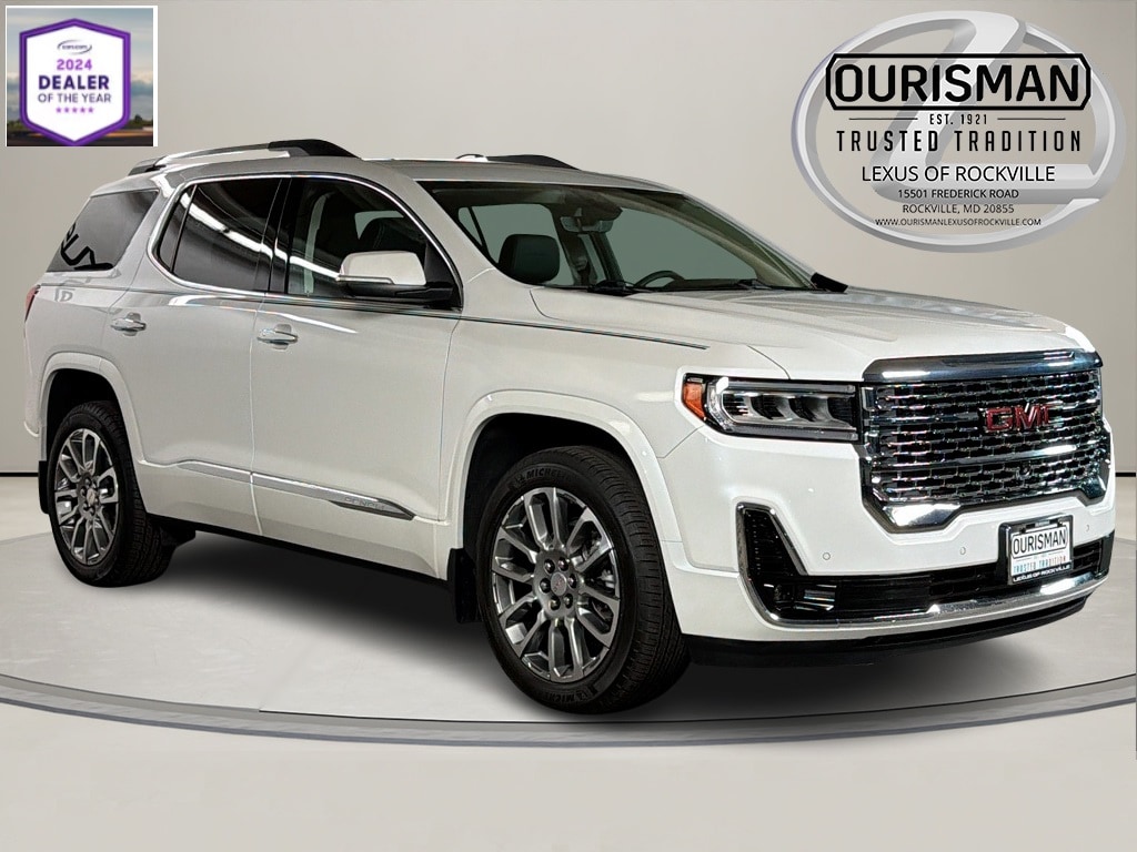 2023 GMC Acadia Denali's photo