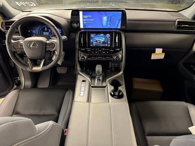 2025 Lexus LX 700h Luxury - Photo 15