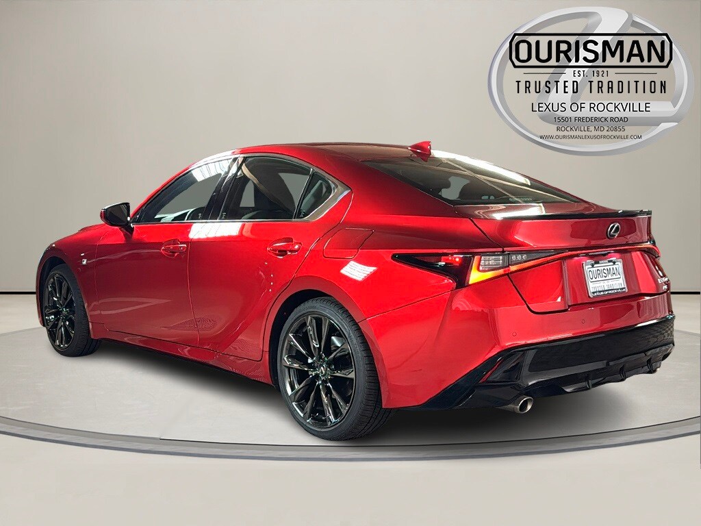 2024 Lexus IS 350 F SPORT photo 3