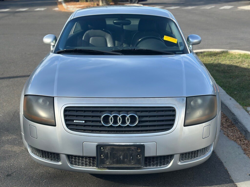 2002 Audi TT 1.8T Quattro photo 2