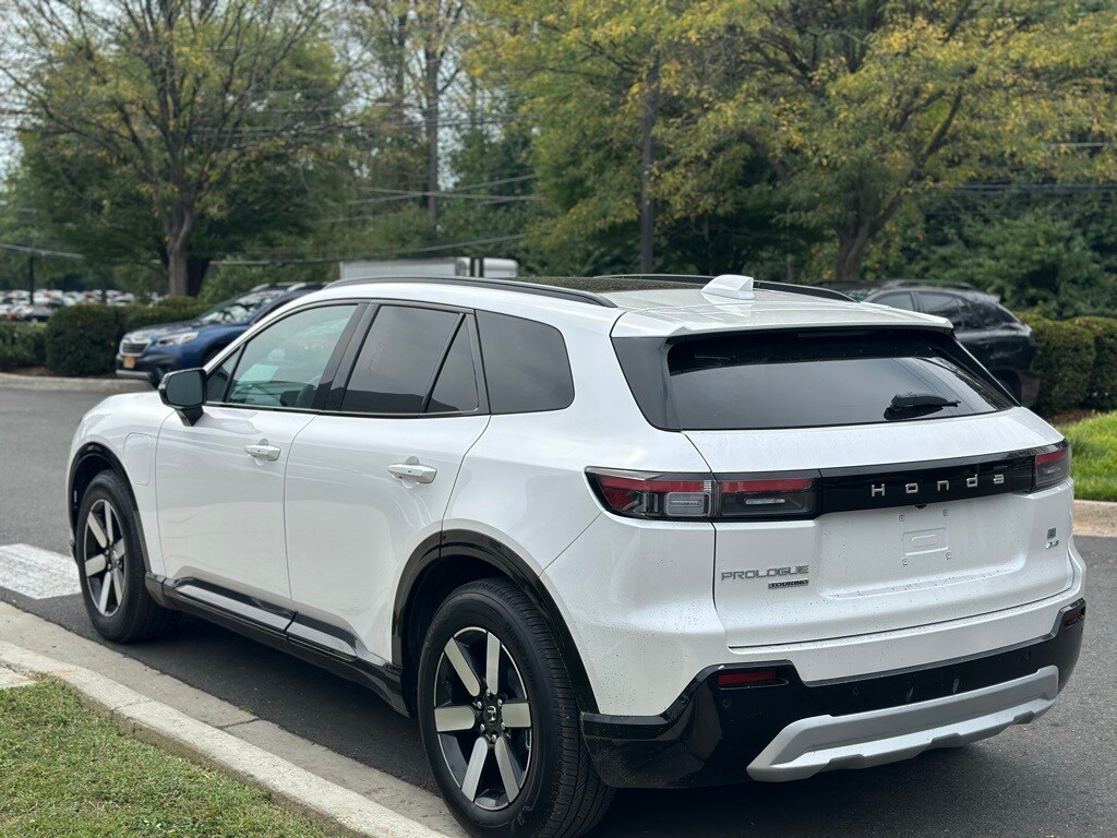 2025 Honda Prologue Touring photo 3