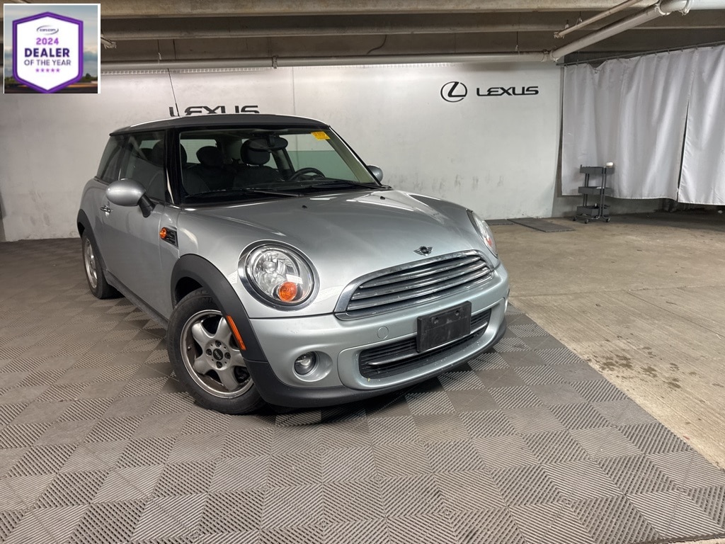 2011 MINI Cooper Base's photo