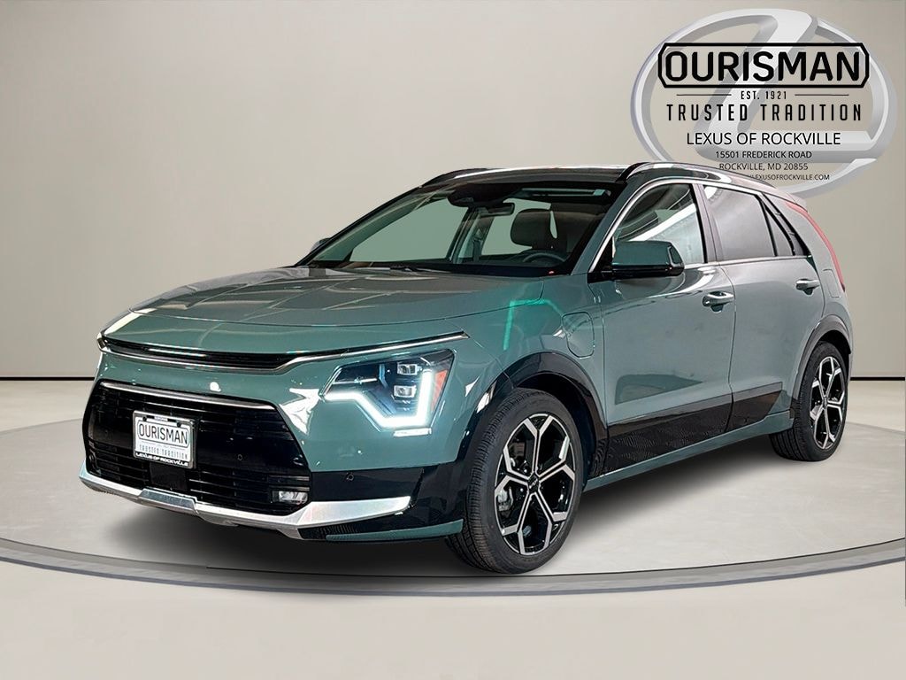 Used 2024 Kia Niro Plug-In Hybrid SX SUV