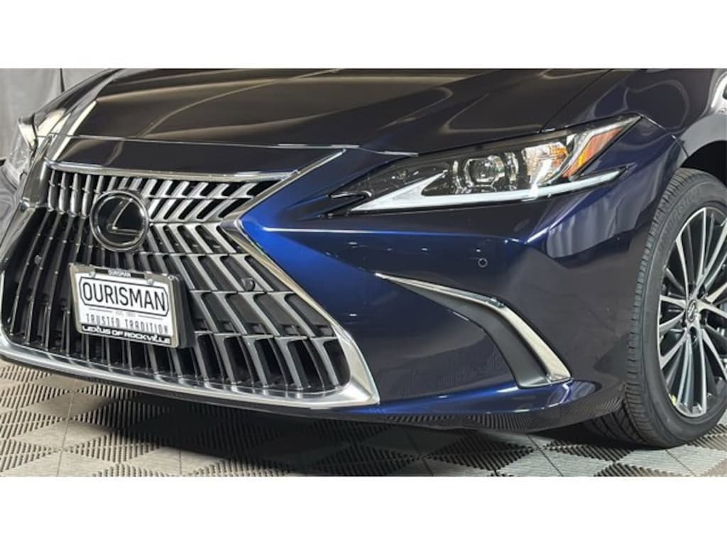 New 2025 Lexus ES 350 4-DOOR SEDAN