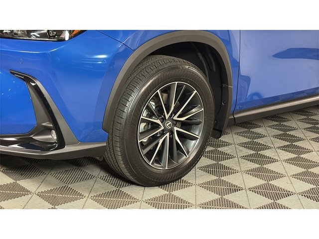 2026 Lexus NX 350 photo 4