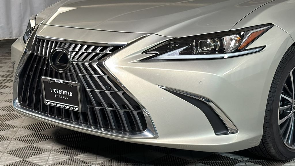 Used 2025 Lexus ES 300h Premium Sedan