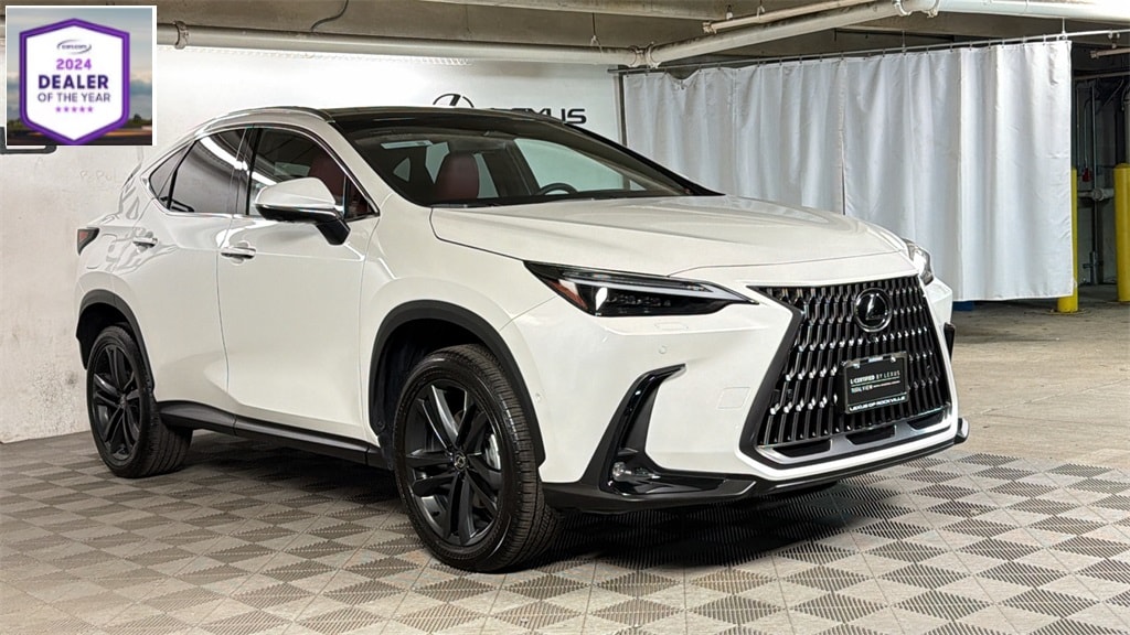 2025 Lexus NX PHEV 450h+'s photo