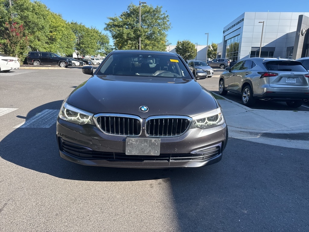 Used 2019 BMW 5 Series 530i with VIN WBAJA7C50KG909686 for sale in Derwood, MD