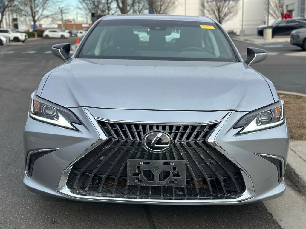 Used 2023 Lexus ES 250 Sedan