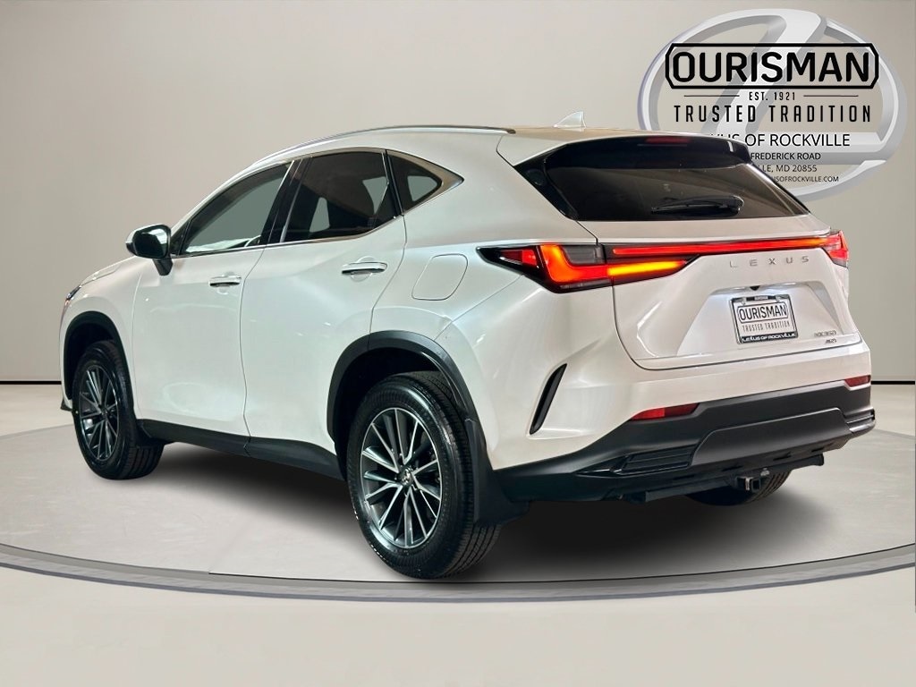 1/18scale Lexus NX 450h+ Sonic Quartz & Graphite Black Glass