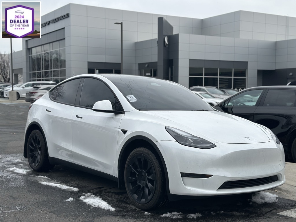 2024 Tesla Model Y Long Range's photo