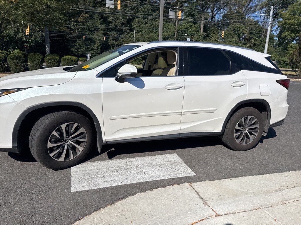 2022 Lexus RX 350L photo 4