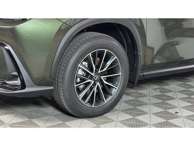 2026 Lexus NX Premium AWD photo 4