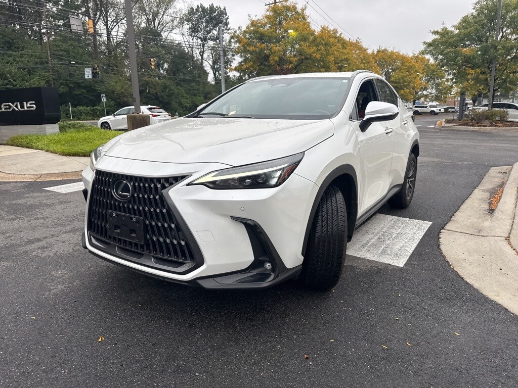 2024 Lexus NX 350h Premium photo 3