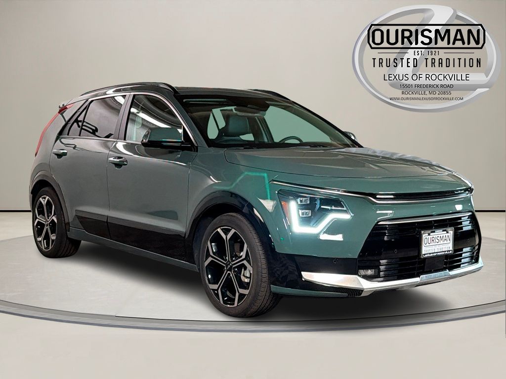 2024 Kia Niro SX Touring PHEV's photo