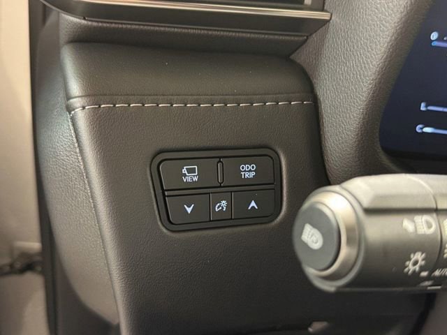 2025 Lexus LX 700h Luxury - Photo 32