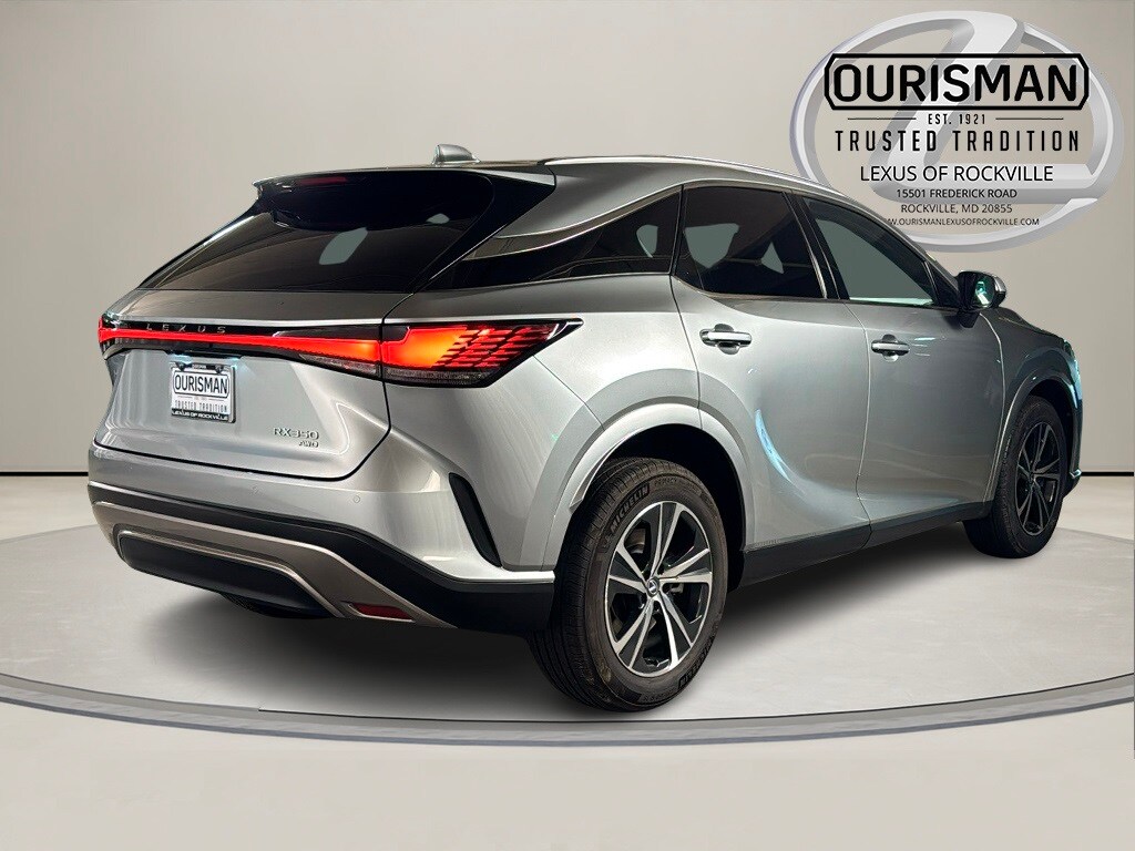 2024 Lexus RX 350 Premium photo 3
