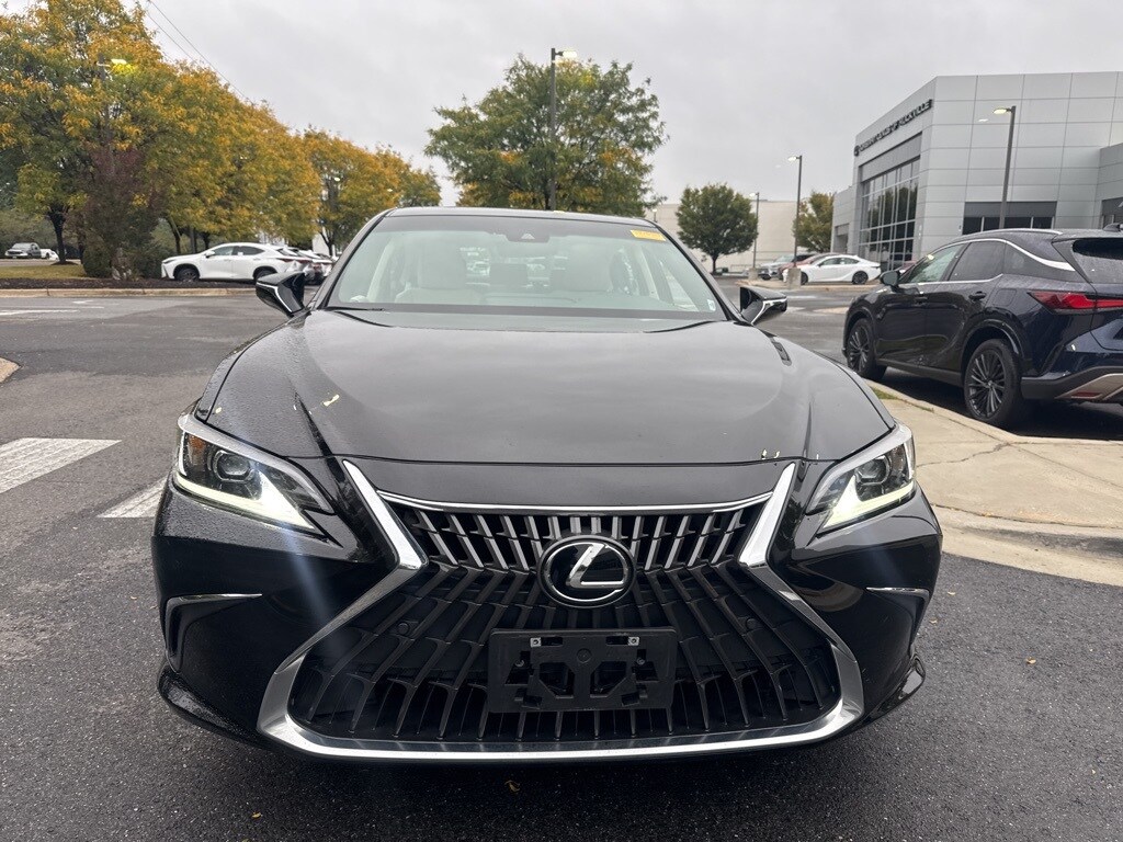 2024 Lexus ES 350 Premium photo 2