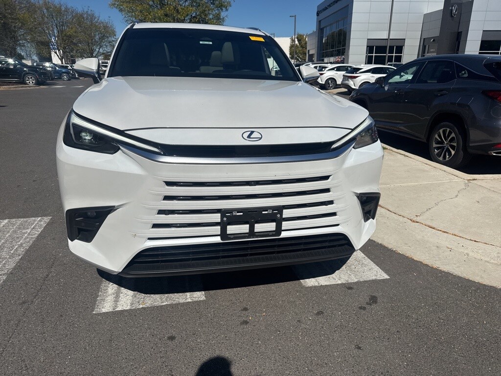 2025 Lexus TX 350 photo 2