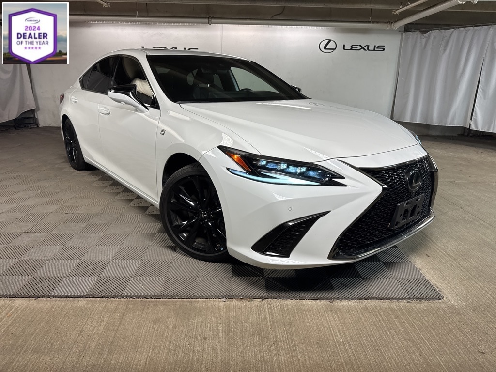 2023 Lexus ES 350 F SPORT Handling's photo