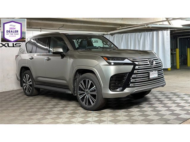 2026 Lexus LX Luxury's photo