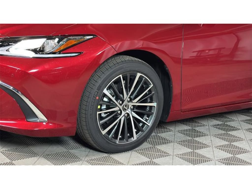 New 2025 Lexus ES 350 4-DOOR SEDAN