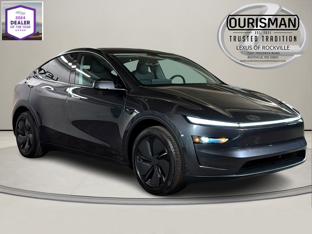 2026 Tesla New Model Y Long Range's photo