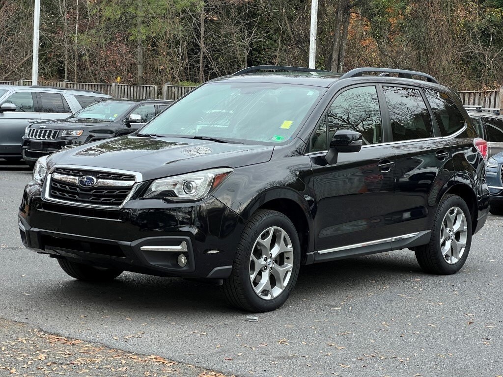 2017 Subaru Forester 2.5i Touring photo 2