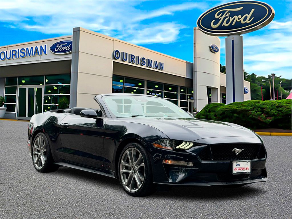 2021 Ford Mustang GT Convertible Premium's photo