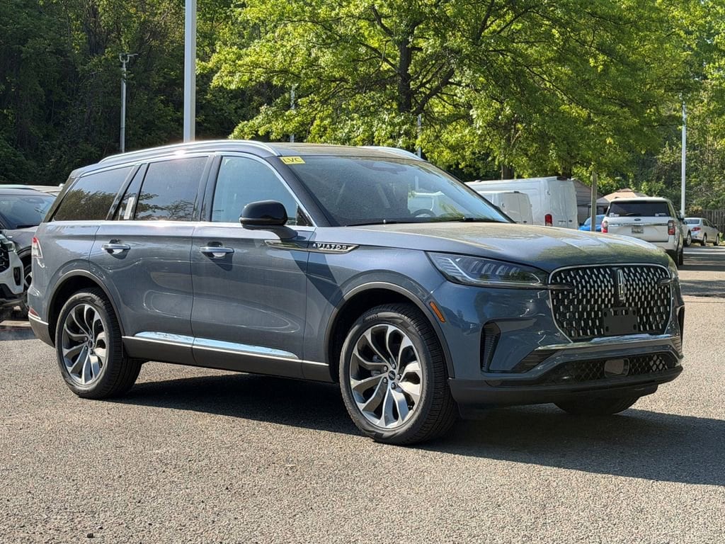 2026 Lincoln Aviator Reserve AWD's photo