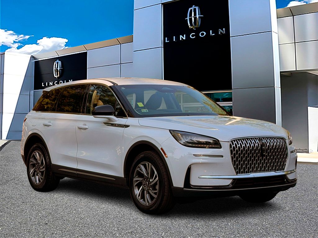 2024 Lincoln Corsair Premiere AWD's photo