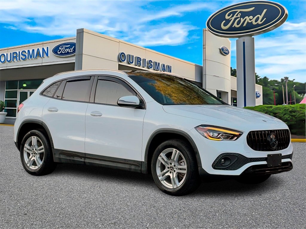 2021 Mercedes-Benz GLA GLA250's photo