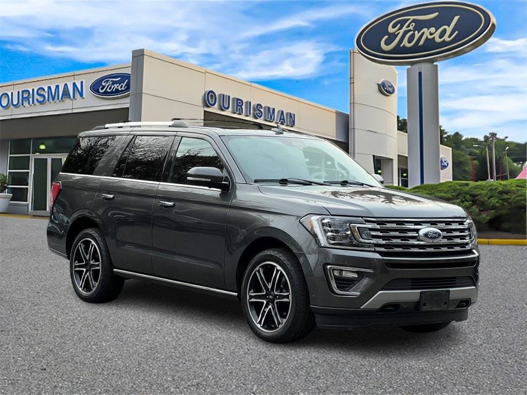 2021 Ford Expedition Limited's photo