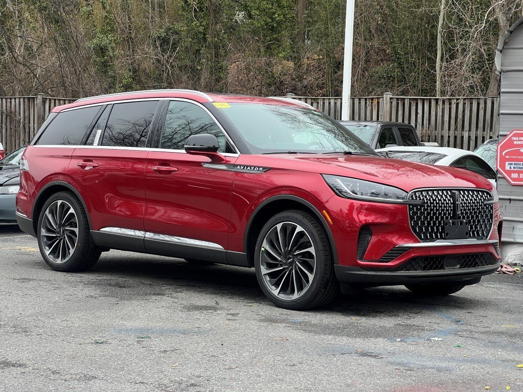 2026 Lincoln Aviator Reserve AWD's photo
