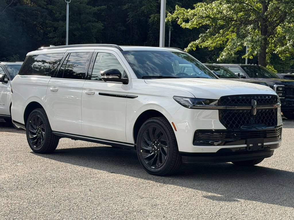 2027 Lincoln Navigator L Reserve SUV