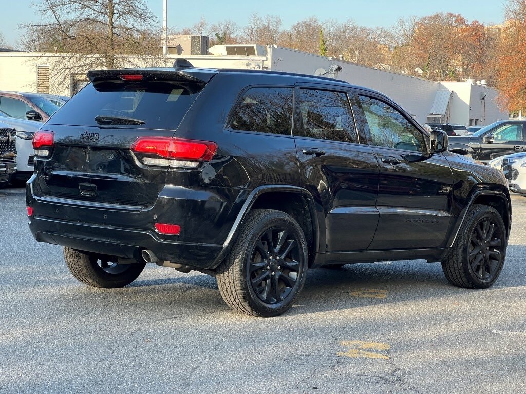Certified 2018 Jeep Grand Cherokee Altitude SUV